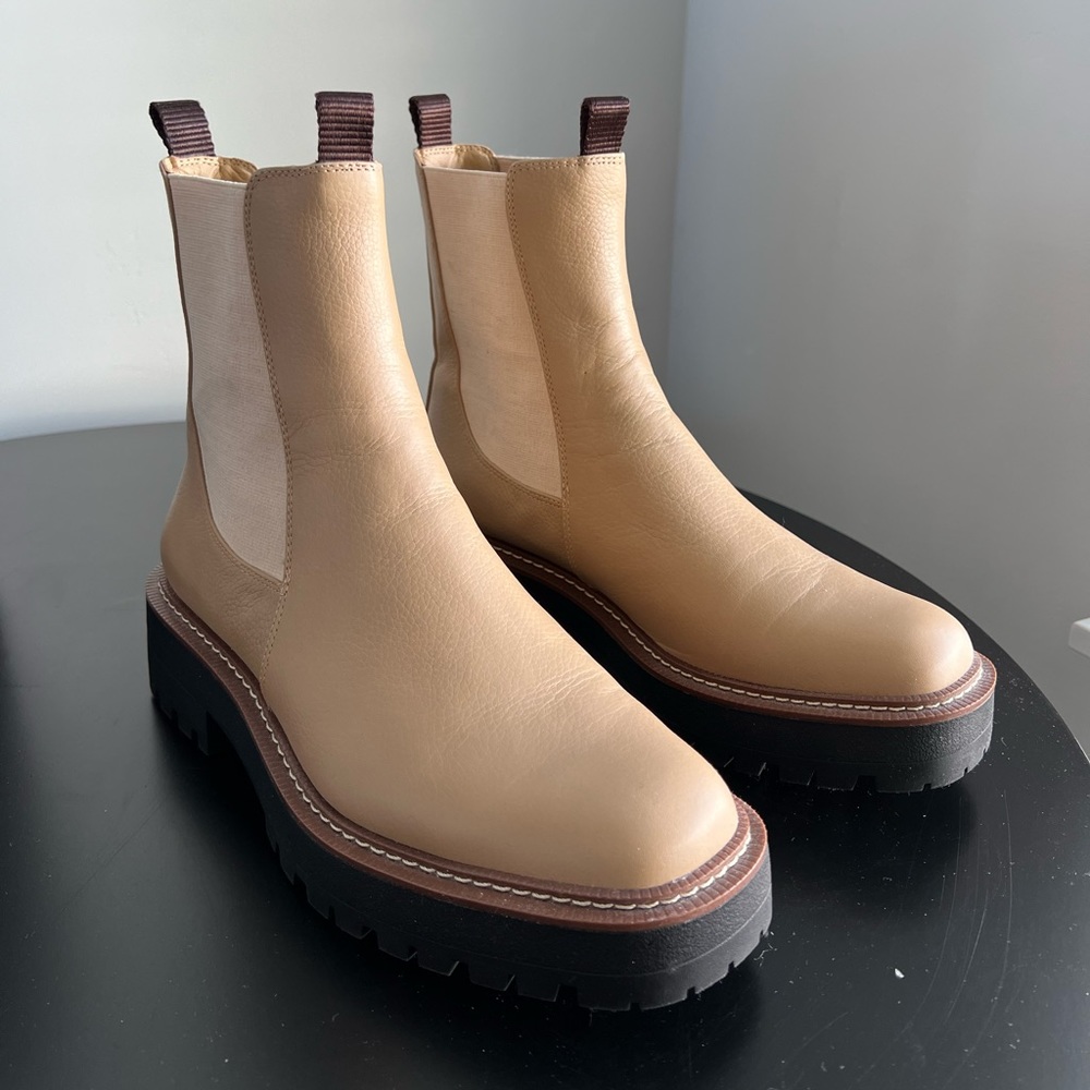 Sam Edelman Laguna Chelsea Boots